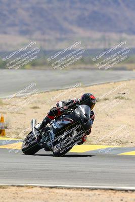 media/May-06-2024-Moto Forza (Mon) [[b33359f27d]]/1-Advanced/Session 4 (Turns 9 and 8)/